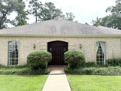 1311 Live Oak Ln
