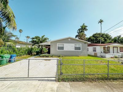 250 NW 82nd Ter