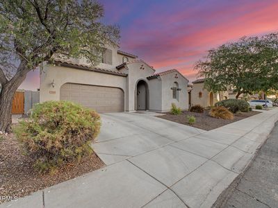 3541 E LYNX Place