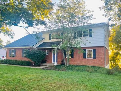 1116 Hilltop Dr