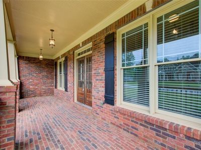 553 Hunting Hills Dr