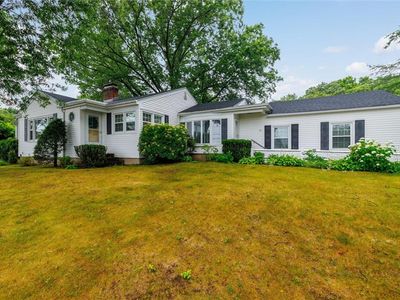 95 Priscilla Dr