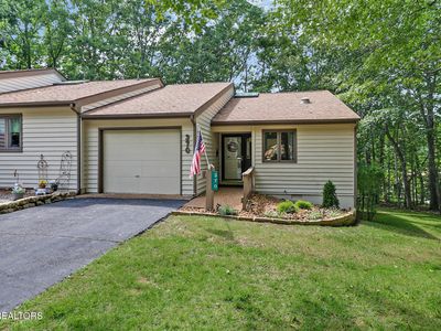 370 Lake Catherine Ct