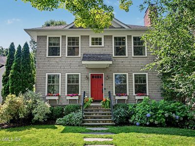 16 Dale Dr