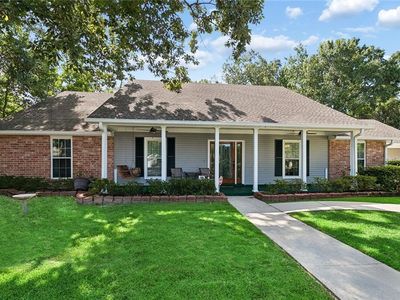 565 Barbara Pl