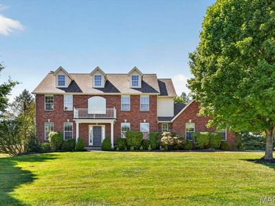 5767 Lake Briar Dr
