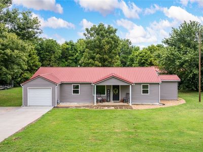 3216 Salmon Ln