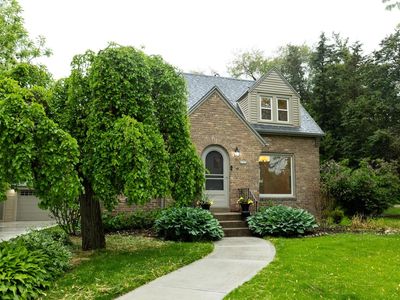 4725 North 103rd STREET