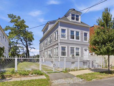 1127 Calhoun Avenue