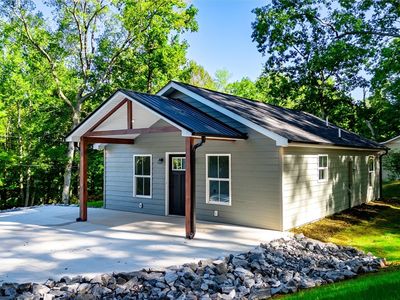 114 Bobolink Dr