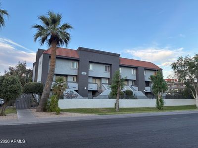 1215 E Lemon Street Apt 127