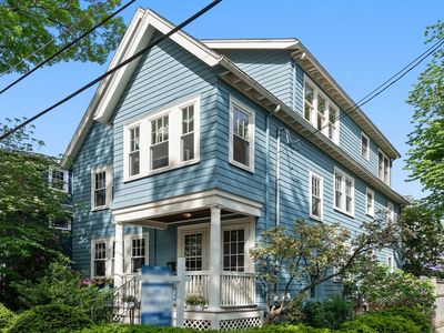 33 Ackers Ave #2