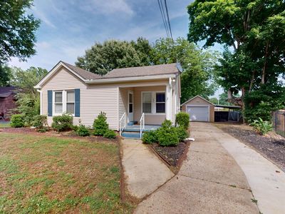1232 Summer Dr