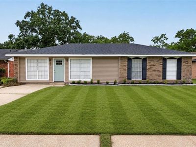 323 Almond Creek Rd