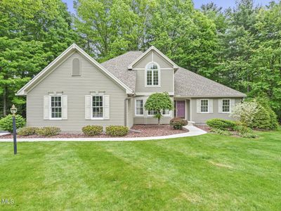 6 Ashley Place