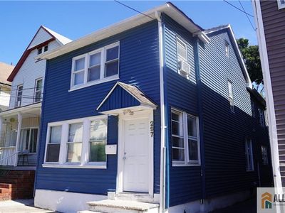 297 Seaman St