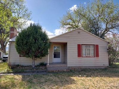 2919 Farview Dr