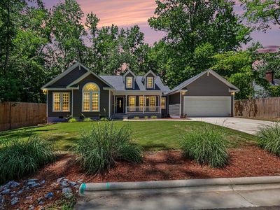 820 E Cardinal Dr