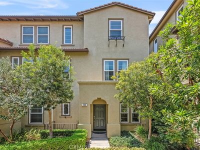 209 E Santa Fe Ct