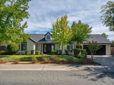 3635 Sunglow Dr