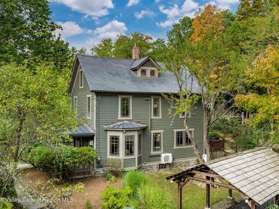 64 Lower Byrdcliffe Road