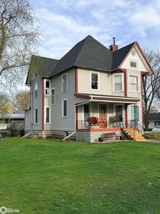 226 S Eaton Ave