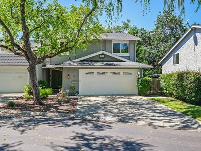 1127 Glengarry Dr
