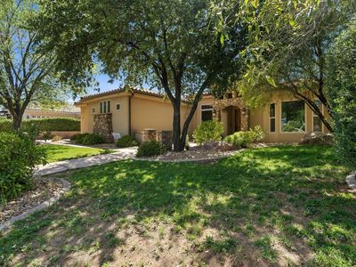 2100 S Camino Real