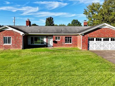 Property at 133 E 5th St, Williamstown, WV