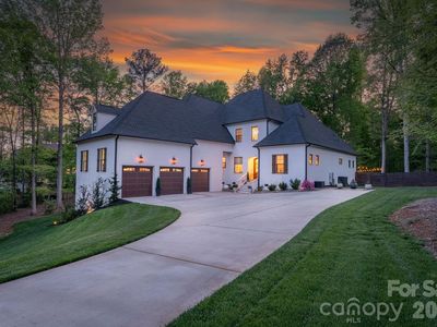 365 Stone Cliff Ln