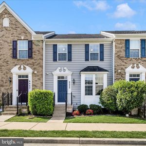 6425 Walcott Ln
