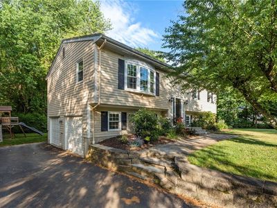 22 Kinnicutt Ave