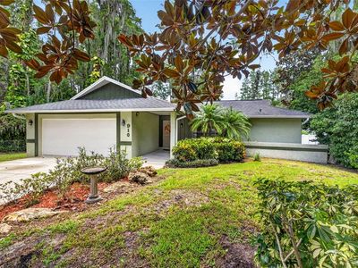910 Hillside Dr