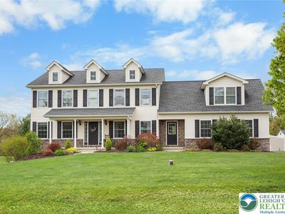 136 Redstone Dr