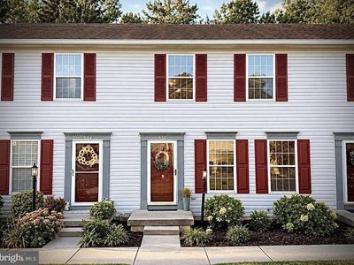 552 Downington Ct