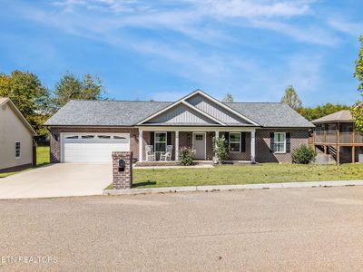 3833 Hillside Terrace Ln