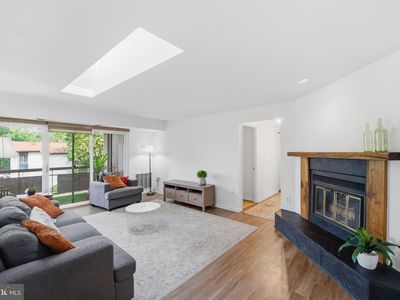 2845 Windsor Dr APT 303