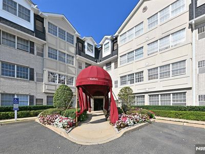 131 Clinton Place #214