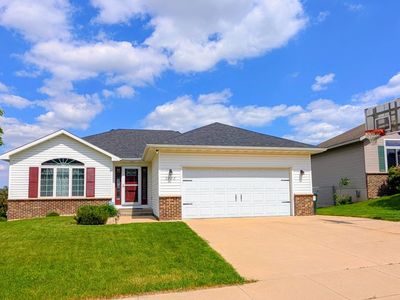 2786 Kenosha Ln NW