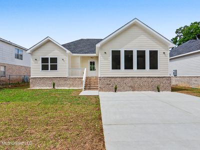 1740 Garden Park Dr