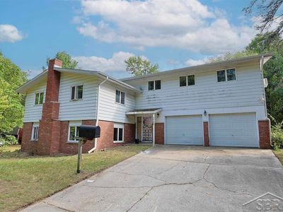 3768 E Monroe Rd