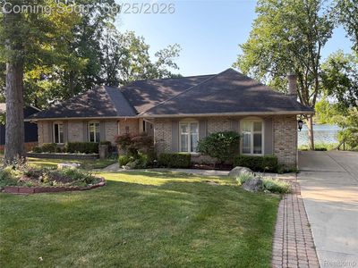 152 Overlake Dr