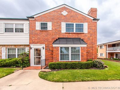 5510 E 46th St #3