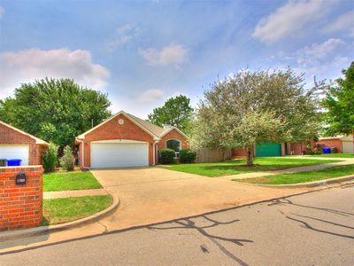 1708 Hazelwood Dr