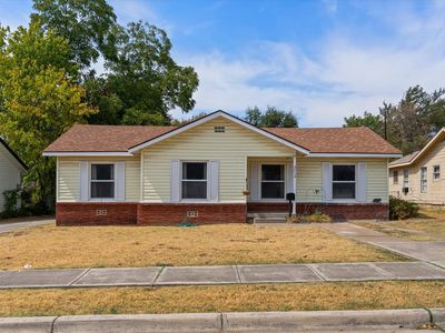 3513 Meadow Oaks Dr