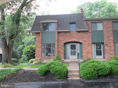 1111 Putnam Blvd #37