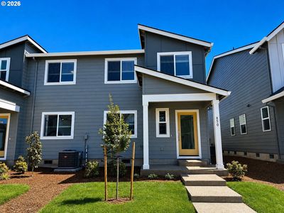 Property at 850 Sifuentez Ct, Woodburn, OR