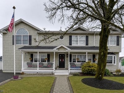 50 Winifred Dr