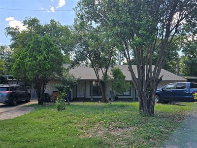 8507 Georgian Dr