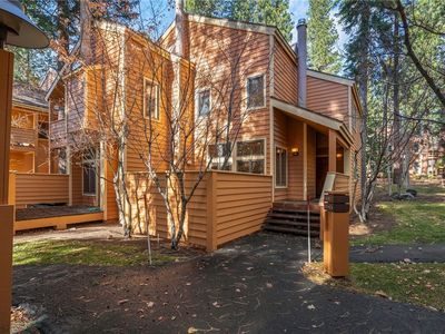 144 Village Blvd #38